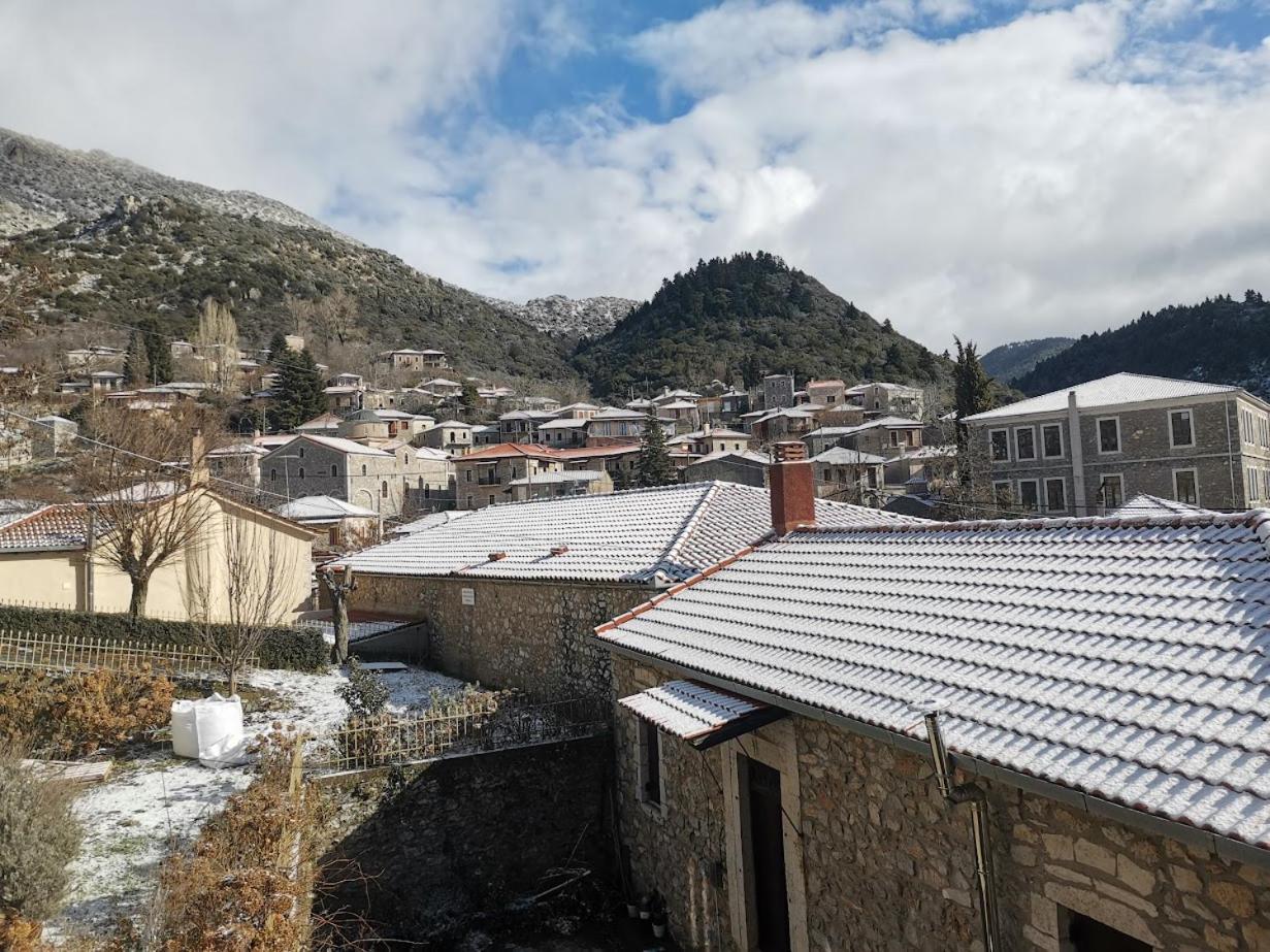 Rustic Home In Heart Of Stemnitsa Luaran gambar